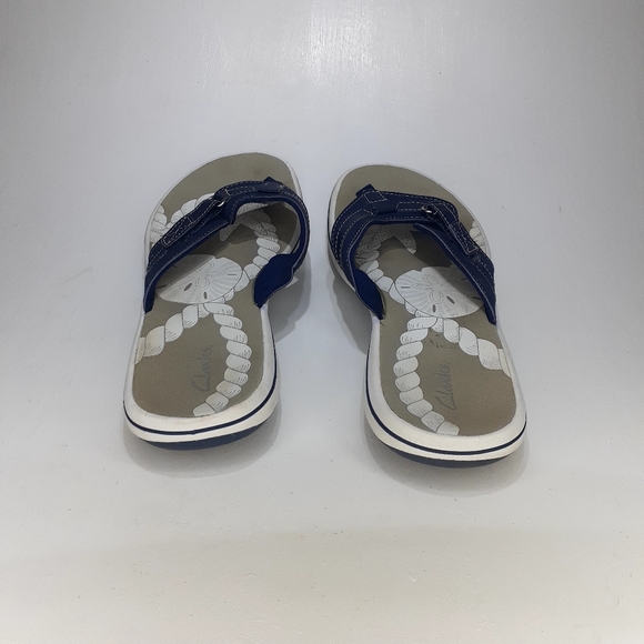 Clark Navy Leather Flip Flops Cushion Soles Sz11 - Picture 8 of 9